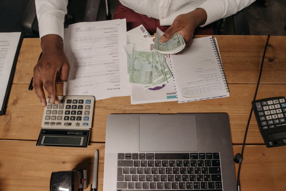 Comissão de consolidadora: como conferir se o que caiu na conta bate com o que foi vendido